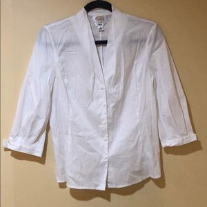 White Button down 3/4 sleeve shirt